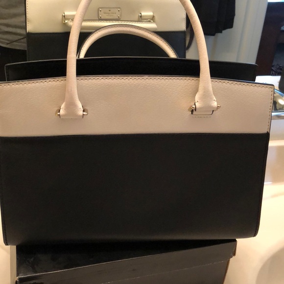 Brand new Kate Spade Purse - Picture 3 of 5